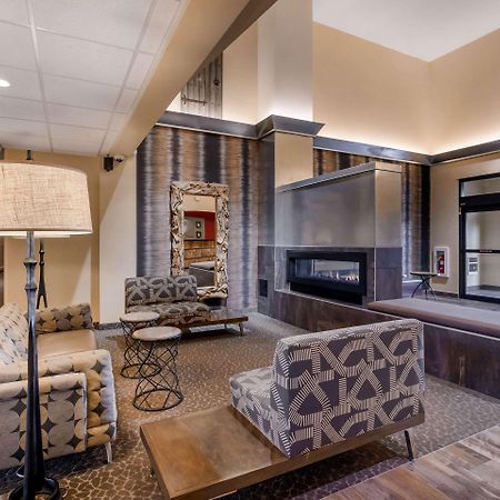 Comfort Suites Burlington Esterno foto